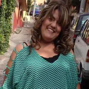 Meet your Posher, Connie